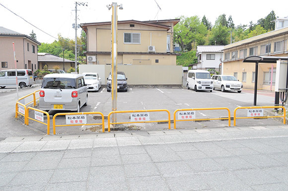 松本薬局　駐車場